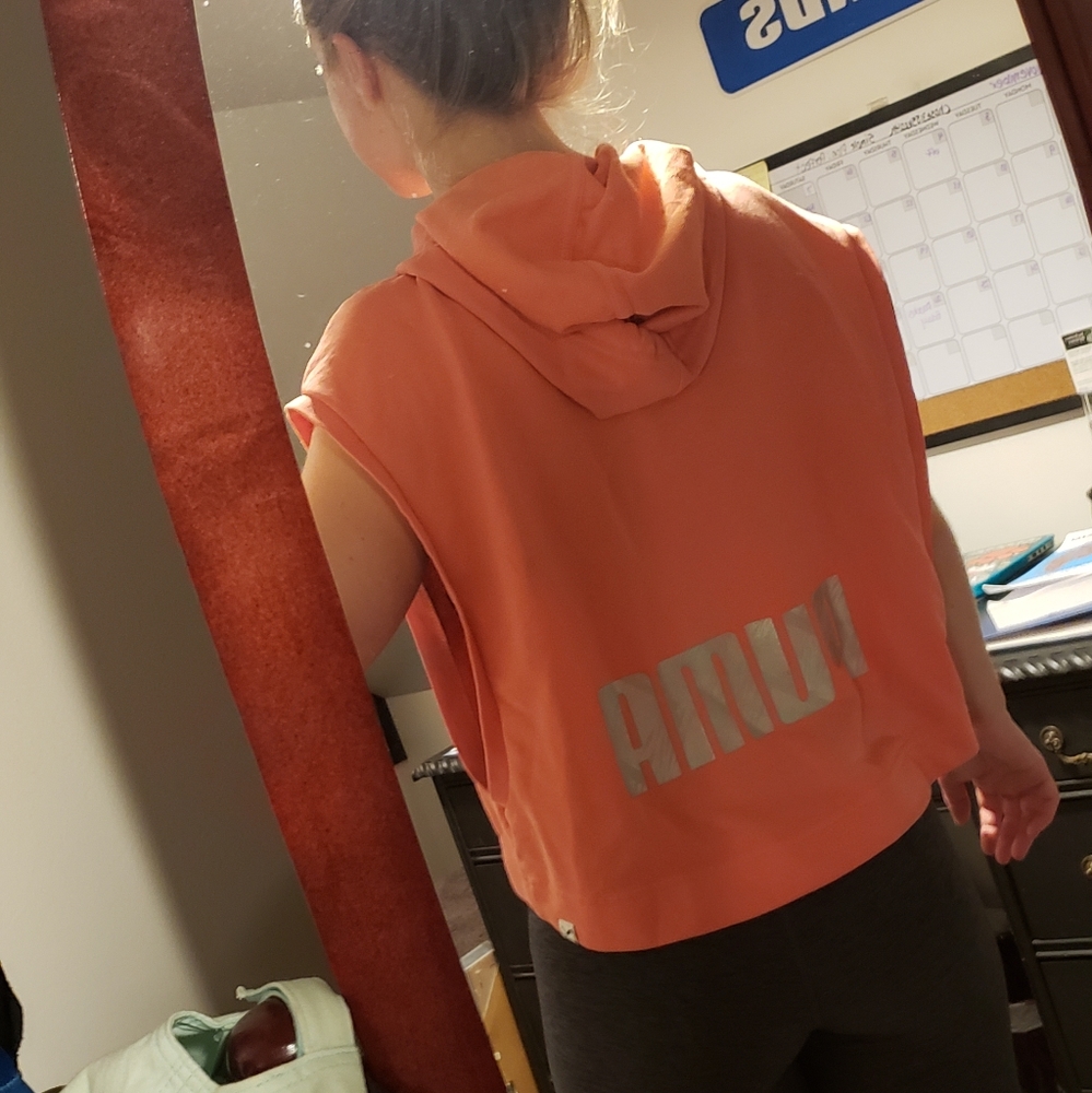 Puma Sleevless Hoodie
